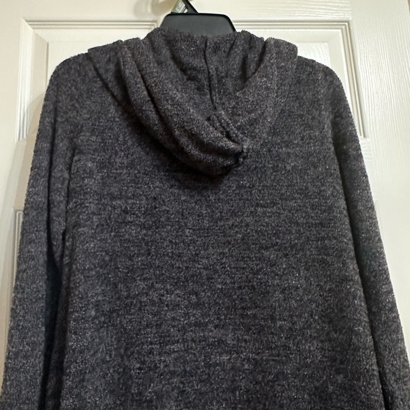 Barefoot Dreams Charcoal Gray Cardigan 🖤 - Picture 11 of 14